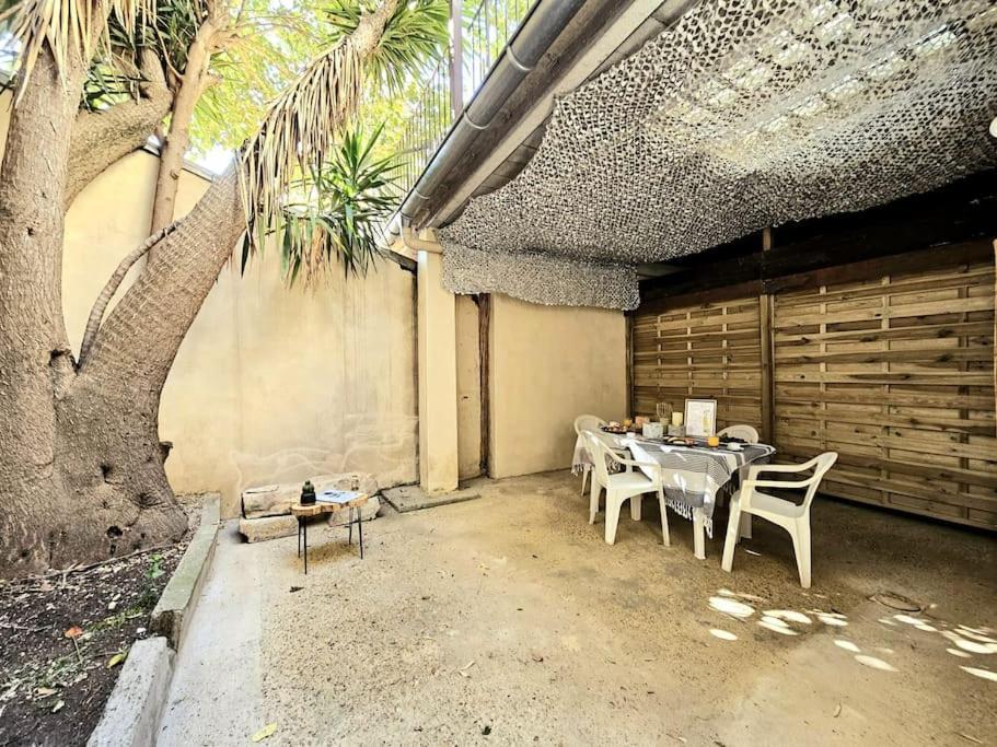 La Patio - Coeur De Ville - Clim Nîmes Esterno foto